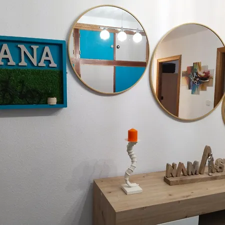 Jana * Σαντιγιάνα ντελ Μαρ